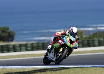 Joan Lascorz vor der prächtigen Kulisse von Phillip Island