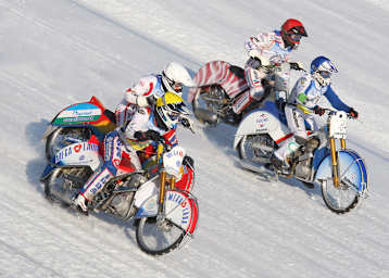 Unter den GP-Stars: Karachintsev, Krysov, Leitner, Knapp (v. li.)