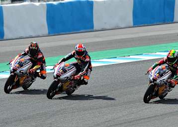 Baldassaarri (mitte) hatte knapp die Nase vorn