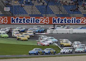 Thiim flieht am Start vor Estre