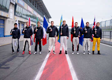 Die acht Kandidaten in Oschersleben