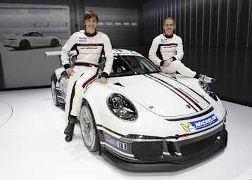 Verkehrte Welt: Der 49-jährige Schweizer Alain Menu will vom 26-jährigen Engelhart lernen