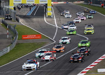 Schon 2017 ging es beim ADAC GT Masters auf dem Nürburgring mächtig zur Sache