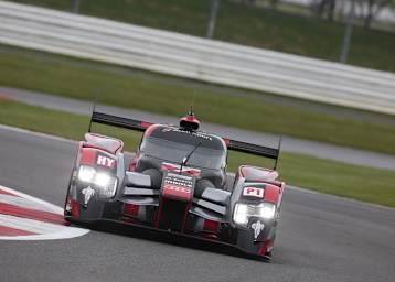 Auf der Pole-Position in Silverstone: Der Audi R18 von Marcel Fässler/André Lotterer/Benoît Tréluyer