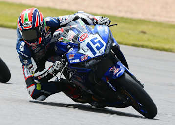 Alfonso Coppola: Pole-Position und Sieg in Donington Park