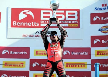 Scott Redding führt jetzt auch die BSB-Gesamtwertung an 