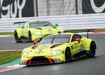 Hatten bei der FIA WEC in Fuji auf Regen gesetzt: Der beiden Aston Martin Vantage AMR
