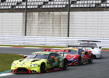 Aston Martin Vantage, Ferrari 488 GTE Evo und Porsche 911 RSR liegen in der GTE-Klasse der WEC dicht beieinander