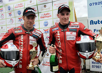 Brüderpaar: Ben (li.) und Tom Birchall