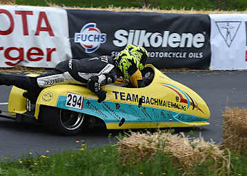 Bachmaier/Wechselberger: Tourist-Trophy-Feeling beim Bergrennen in Landshaag