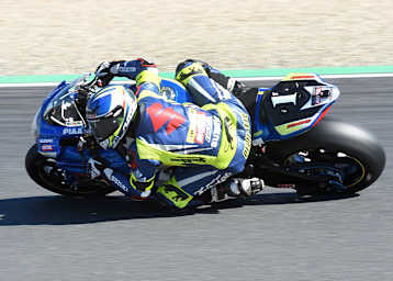 Suzuki Endurance führt nach einer Stunde