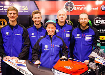 Julian Puffe, Stefan Kerschbaumer, Lucy Glöckner, Rico Löwe, Filip Altendorfer (vlnr.)