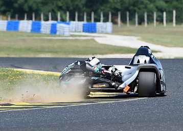 Ben und Tom Birchall nutzen jeden Zentimeter aus