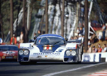 Jürgen Barth im Porsche 956 auf dem Weg zum Podestplatz in Le Mans