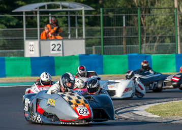 Tassilo Gall/Arjen Portijk (69) mit ihrer LCR-Suzuki