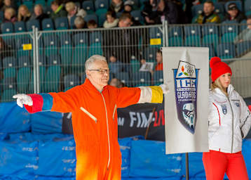 Startmarschall Anton Wagenaar  in Assen