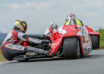 Dieter Eilers und Roman Gröbner 2016 auf dem Schleizer Dreieck