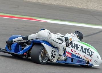 Janez Remše/Tom Bryant auf ihrer ARS Yamaha R6 in Assen