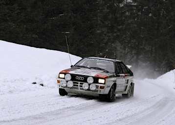 Walter Röhrl im Audi Quattro