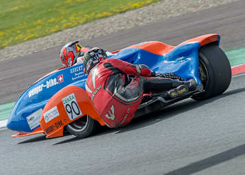 Andres Nussbaum/Manuel Hirschi fuhren in Oschersleben zweimal auf Platz 7
