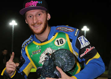 Kacper Gomolski sicherte sich in Teterow den Auerhahnpokal