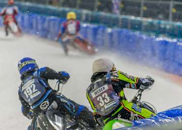 Niclas Svensson ließ keinen Zentimeter Platz für Hans Weber 