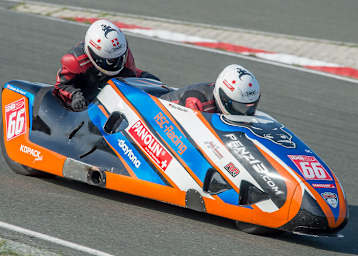 Mike Roscher und Beifahrerin Anna Burkard waren bestes 1000er-Gespann