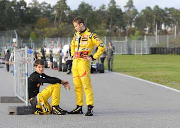 Schon 2014 Teamkollegen: Tom Blomqvist (stehend) und Antonio Giovinazzi (sitzend)