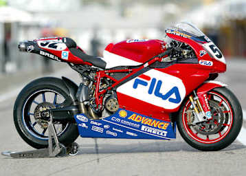 Die Ducati 999 F04 von James Toseland
