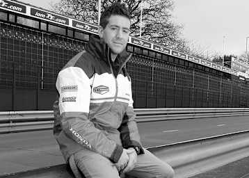 Simon Andrews