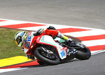 Jules Cluzel setzte sich in Portimao gegen Kenan Sofuoglu durch