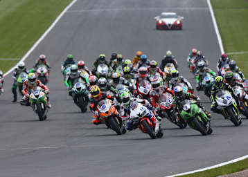 Auch 2017 werden wir in der Supersport-WM ein volles Fahrerfeld genießen dürfen