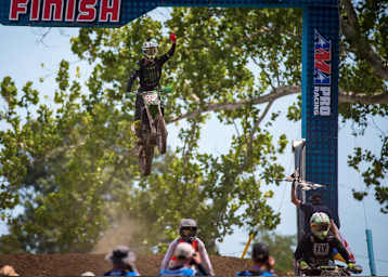 Adam Cianciarulo wurde in Crawfordsville nach taktischer Leistung Champion der 250er Klasse