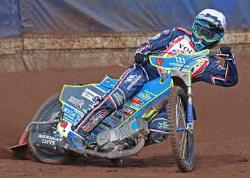 Die DMV White Tigers bringen Adam Ellis als Nummer 1