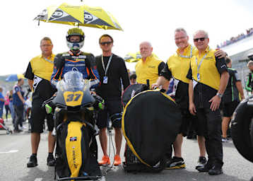 Dunlop-Test-Team in Spanien