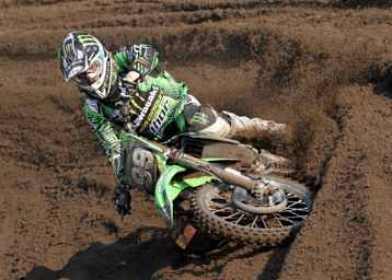 Der Engländer Max Anstie bleibt im Team «Bike it», wechselt aber von Yamaha zu Kawasaki