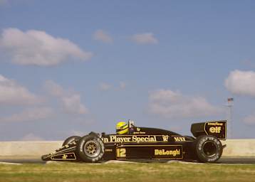 Schwarze Schönheit: Martin Brundle wollte aus Ayrton Sennas Lotus 98T gar nicht mehr aussteigen