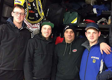 Mechaniker «Brille», Tobias Busch, Tuner Höppner und Max Niedermaier (v.l.)