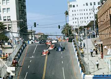 Der Schweizer Clay Regazzoni entschied den Long-Beach-GP von 1976 für sich