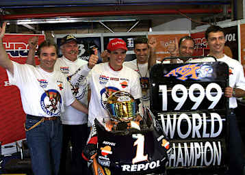 Alex Crivillé eroberte 1999 den 500-ccm-Titel für Repsol-Honda