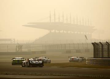 Trainingsauftakt in Schanghai