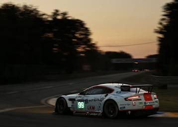 Der Aston Martin #99 fährt an diesem Wochenende nicht mehr 