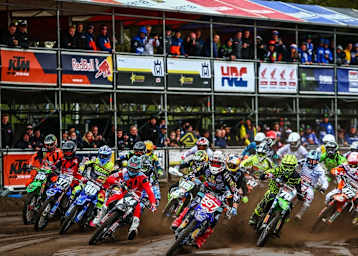 Start zum Rennen der EMX-250 in Valkenswaard
