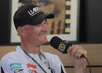 Stefan Everts, der erfolgreichste Motocrosser aller Zeiten, konnte nach seiner schweren Malariaerkrankung die Reise in den Talkessel antreten