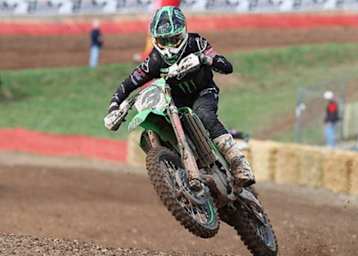 Romain Febvre trainiert bereits wieder auf dem Motorrad