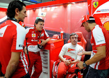 Die Spanier bei Ferrari: De la Rosa, Alonsos Physio, Alonso, Gené
