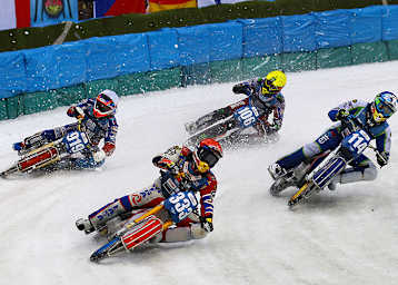 Finale: Ivanov (333), Khomitsevich (919), Valeev (114) und Koltakov (106)