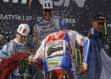 Team Frankreich auf dem Siegerpodest in Kegums