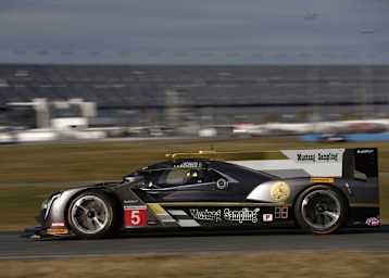 Führt die 24h von Daytona an: Der Cadillac von Joao Barbosa, Filipe Albuquerque und Christian Fittipaldi