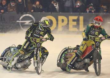 Richard Geyer (li.) gegen Wojciech Lisiecki 